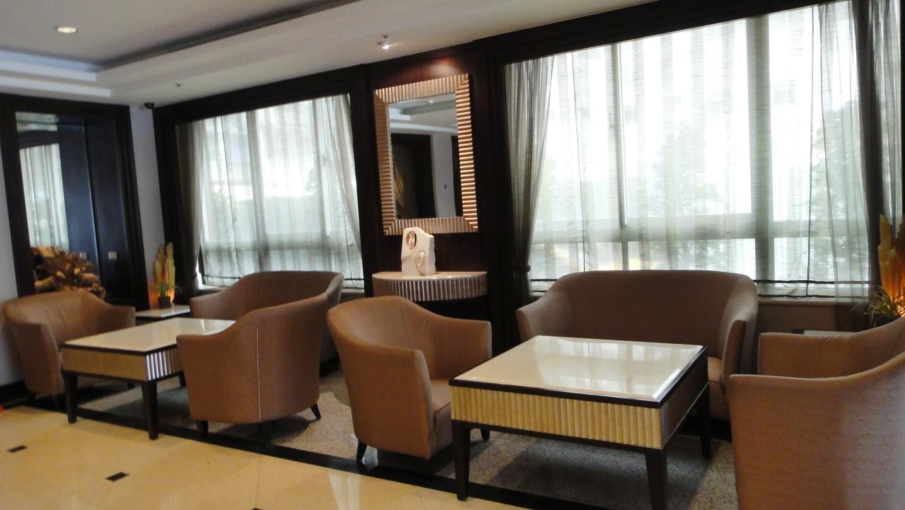 Nisus Hotel Taipei Exterior foto